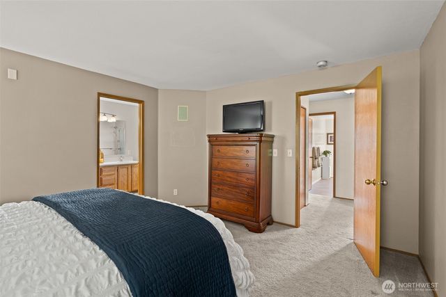 13730 Connor Loop NW, Silverdale, WA 98383
