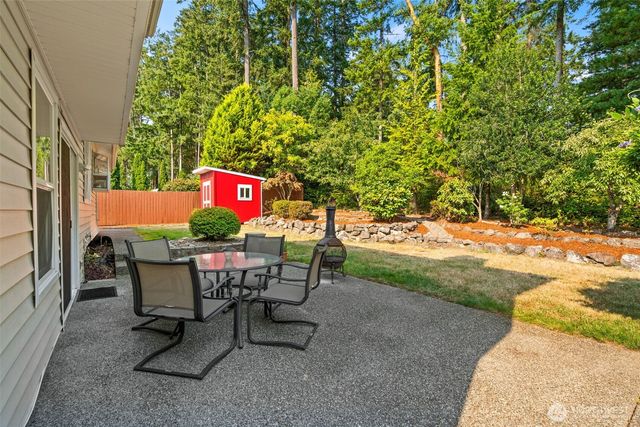 13730 Connor Loop NW, Silverdale, WA 98383