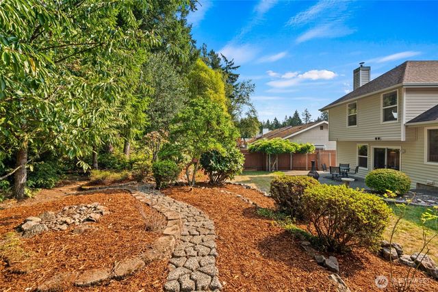 13730 Connor Loop NW, Silverdale, WA 98383