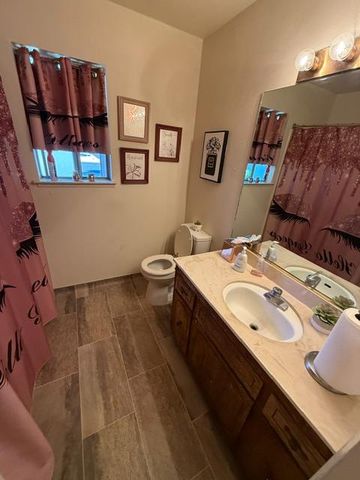 2415 Fordham Avenue, Clovis, CA 93611