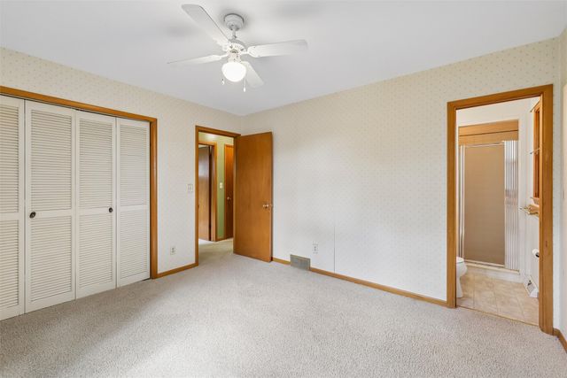 3414 Skyline Drive, Des Moines, IA 50310