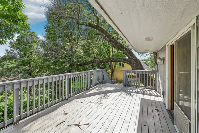 3414 Skyline Drive, Des Moines, IA 50310