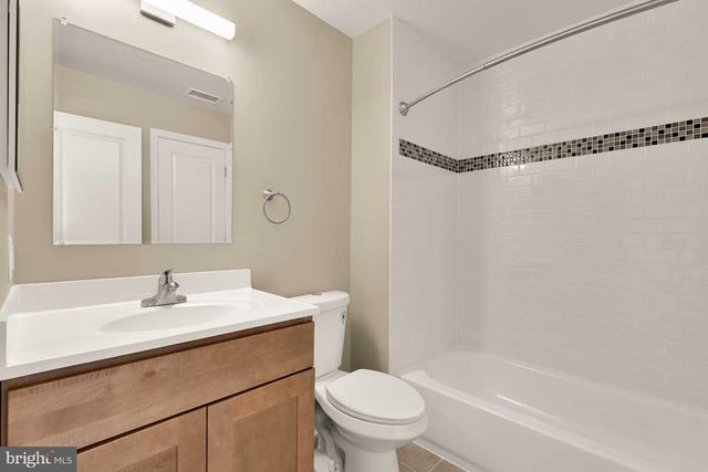 12104 SONGBIRD LN, Germantown, MD 20876