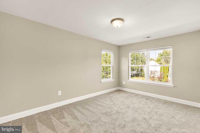 12104 SONGBIRD LN, Germantown, MD 20876
