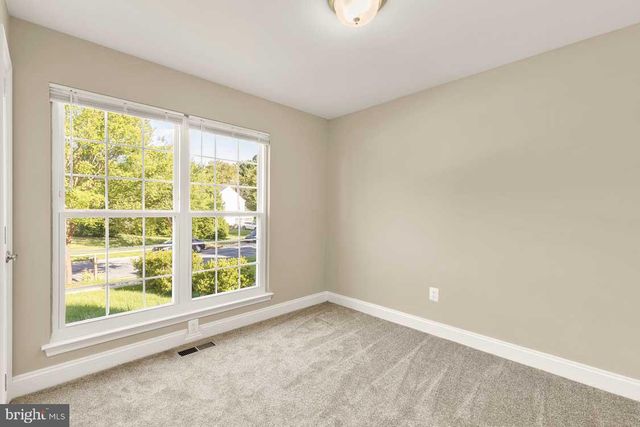 12104 SONGBIRD LN, Germantown, MD 20876