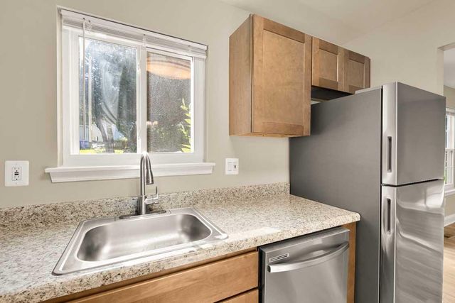 12104 SONGBIRD LN, Germantown, MD 20876