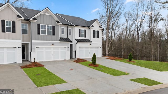 266 Sound Circle, Stockbridge, GA 30281
