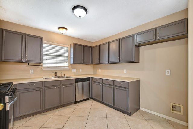 19702 Byron Meadows Drive, Katy, TX 77449
