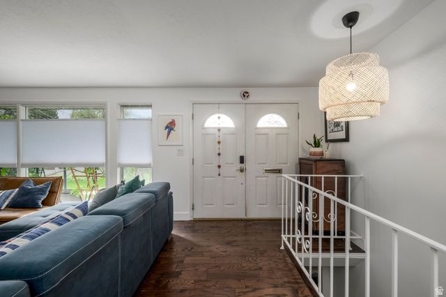 4533 S TANGLEWOOD DR, Holladay, UT 84117