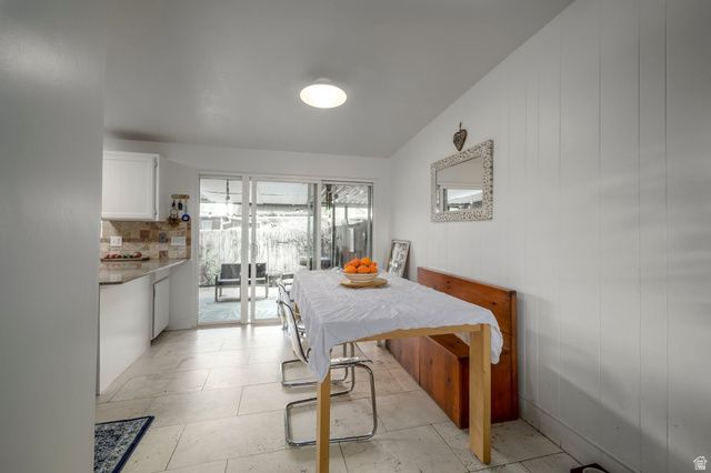 4533 S TANGLEWOOD DR, Holladay, UT 84117