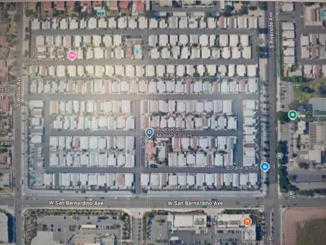 200 W San Bernardino Avenue 46, Rialto, CA 92376