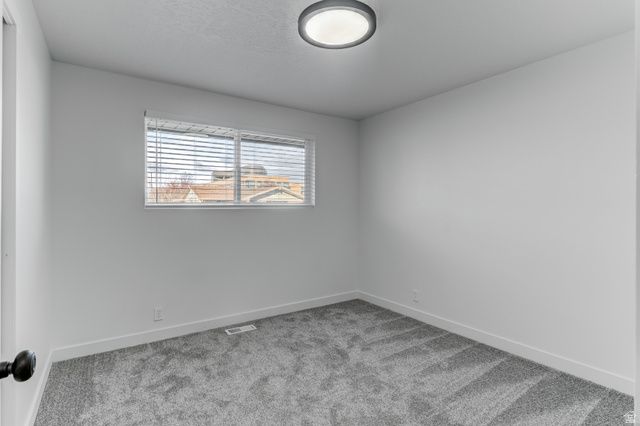 2045 W BOWLING AVE, Taylorsville, UT 84129