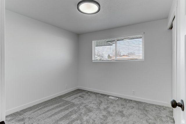 2045 W BOWLING AVE, Taylorsville, UT 84129