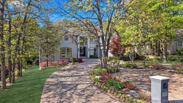 6902 E 115th Place, Bixby, OK 74008