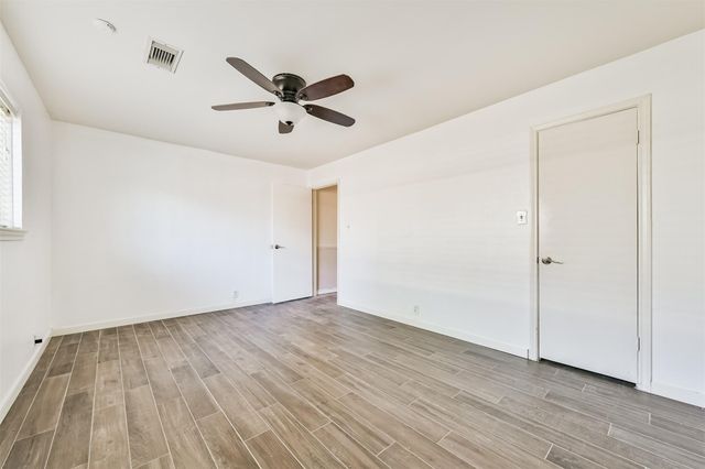 312 S 15th Street, La Porte, TX 77571