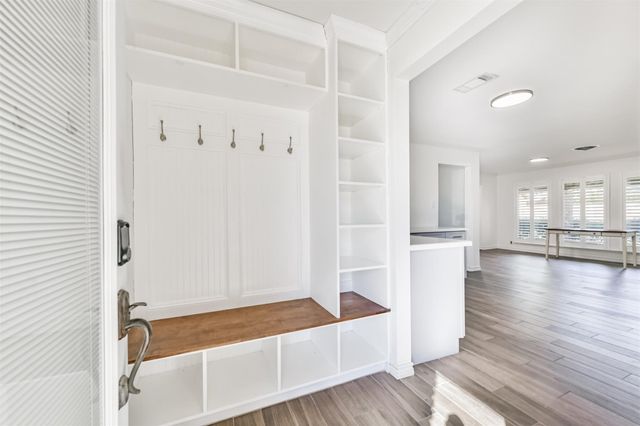 312 S 15th Street, La Porte, TX 77571