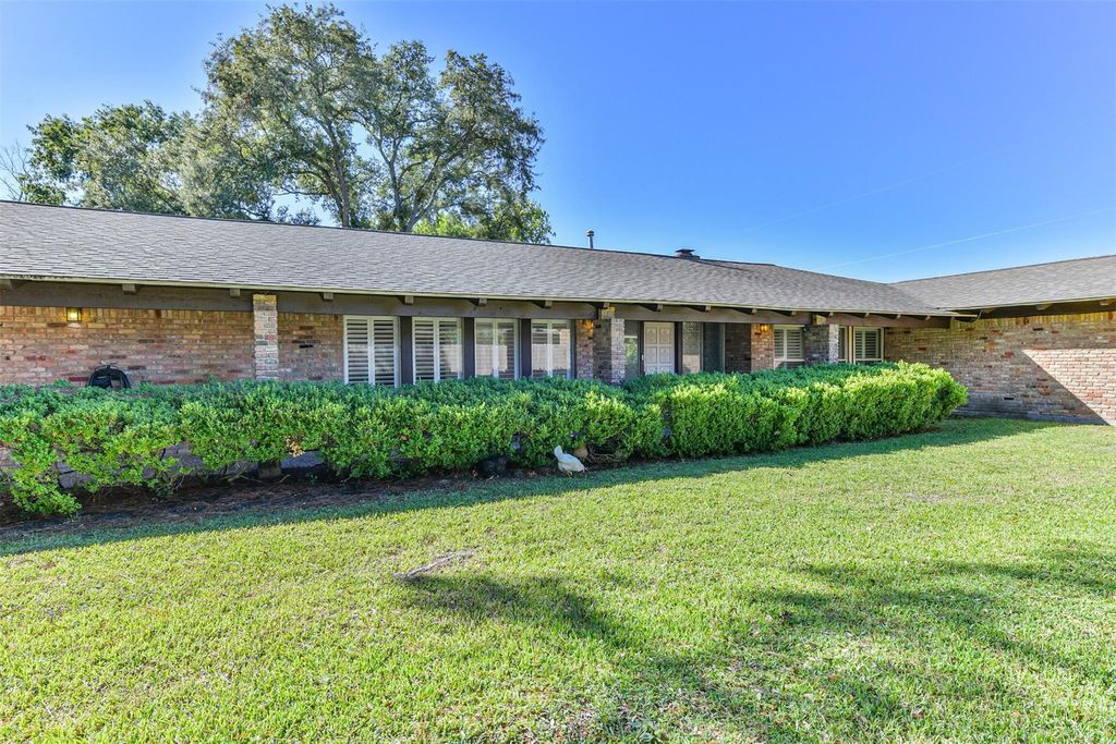 312 S 15th Street, La Porte, TX 77571