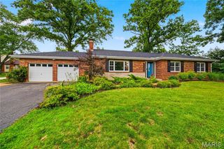 7323 S Rock Hill, St Louis, MO 63123