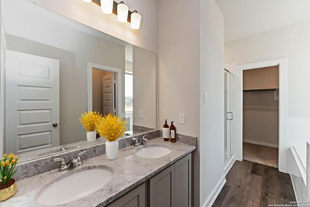 8922 Hazel Birch, Elmendorf, TX 78112