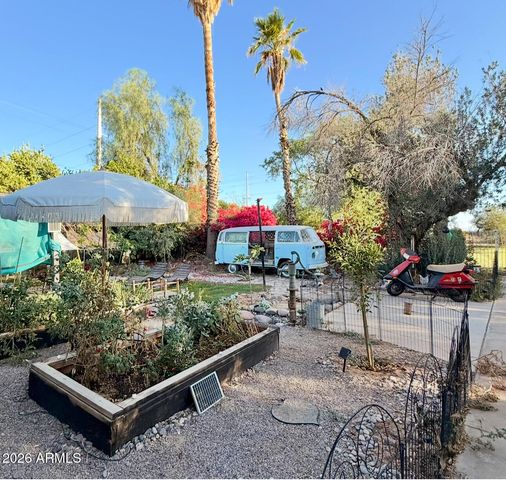 14223 W OLIVE Avenue, Waddell, AZ 85355