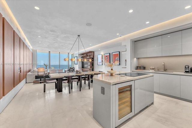 18975 Collins Ave 5302+Cabana 6, Sunny Isles Beach, FL 33160