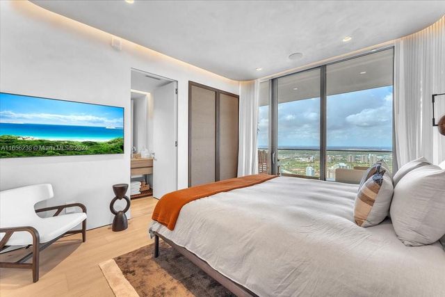18975 Collins Ave 5302+Cabana 6, Sunny Isles Beach, FL 33160