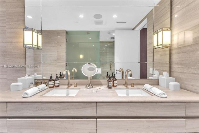 18975 Collins Ave 5302+Cabana 6, Sunny Isles Beach, FL 33160