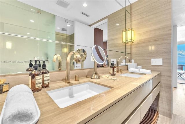 18975 Collins Ave 5302+Cabana 6, Sunny Isles Beach, FL 33160