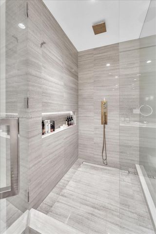 18975 Collins Ave 5302+Cabana 6, Sunny Isles Beach, FL 33160