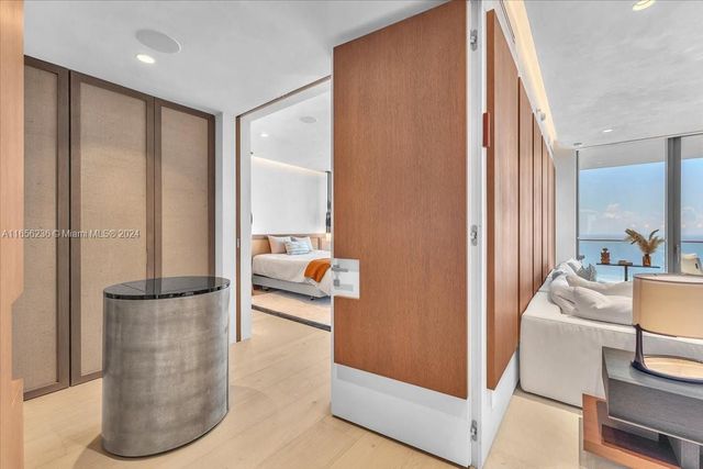 18975 Collins Ave 5302+Cabana 6, Sunny Isles Beach, FL 33160