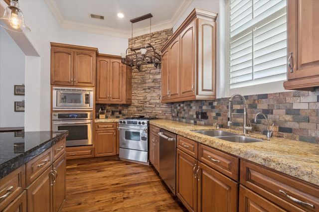 2128 Harold Street A, Houston, TX 77098