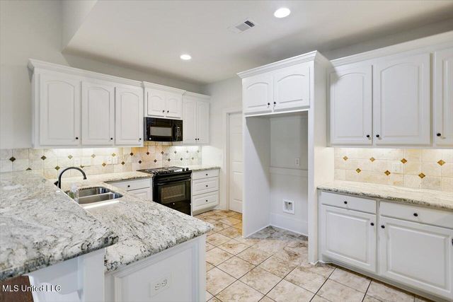 540 Sweetwater Drive, Pearl, MS 39208