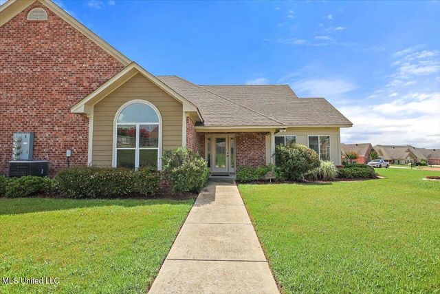 540 Sweetwater Drive, Pearl, MS 39208