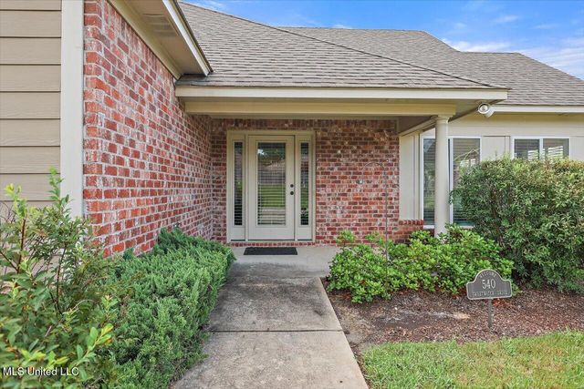 540 Sweetwater Drive, Pearl, MS 39208