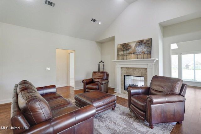 540 Sweetwater Drive, Pearl, MS 39208