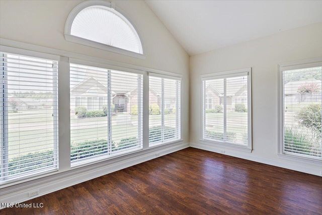 540 Sweetwater Drive, Pearl, MS 39208