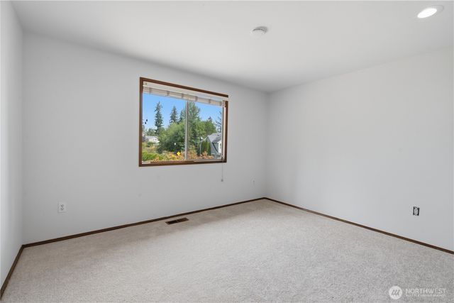 18228 NE 109th Street, Redmond, WA 98052
