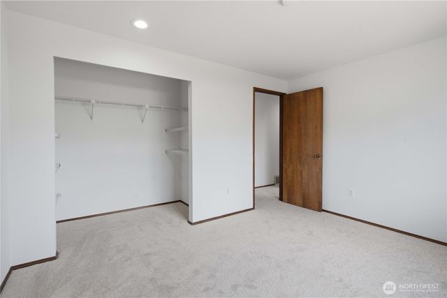 18228 NE 109th Street, Redmond, WA 98052