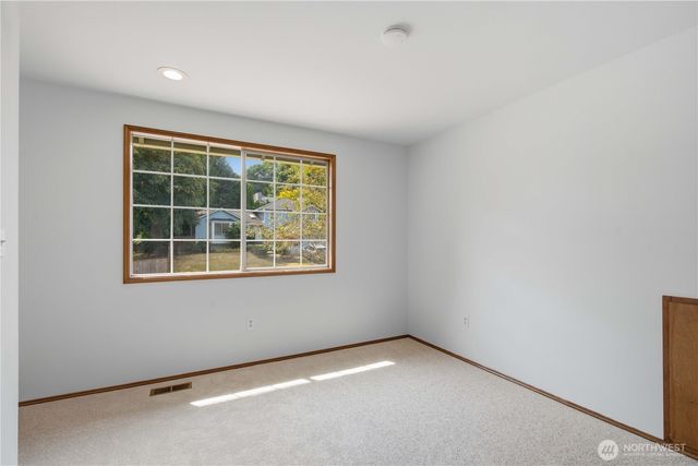 18228 NE 109th Street, Redmond, WA 98052