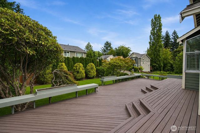 18228 NE 109th Street, Redmond, WA 98052