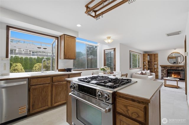18228 NE 109th Street, Redmond, WA 98052