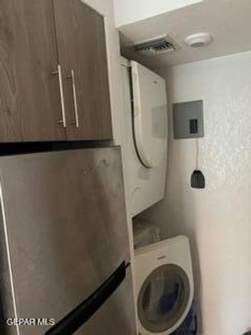 1005 E Baltimore Drive 2, El Paso, TX 79902
