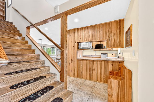 9369 Pequaywan Lake Road, Duluth, MN 55803