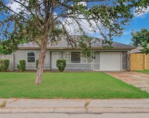 3626 Songwood Street, Houston, TX 77023
