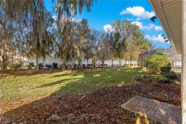 10274 JULIA ISLES AVENUE, Oxford, FL 34484