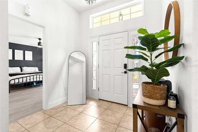 10274 JULIA ISLES AVENUE, Oxford, FL 34484