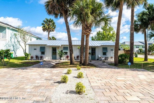 807 2ND Avenue S, Jacksonville Beach, FL 32250