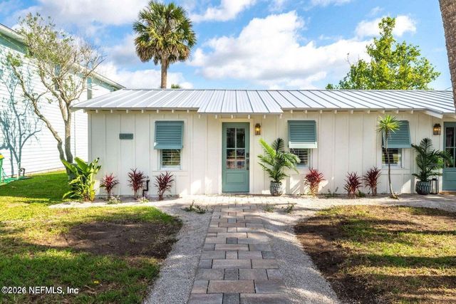 807 2ND Avenue S, Jacksonville Beach, FL 32250