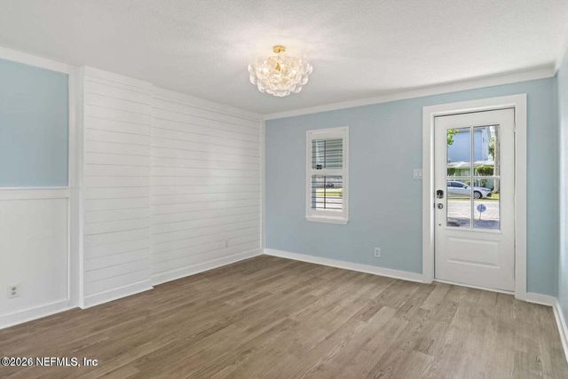 807 2ND Avenue S, Jacksonville Beach, FL 32250