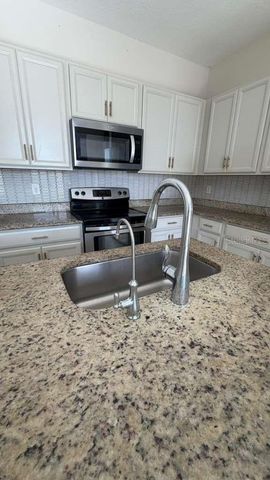 209 CITRUS POINTE DRIVE, Haines City, FL 33844